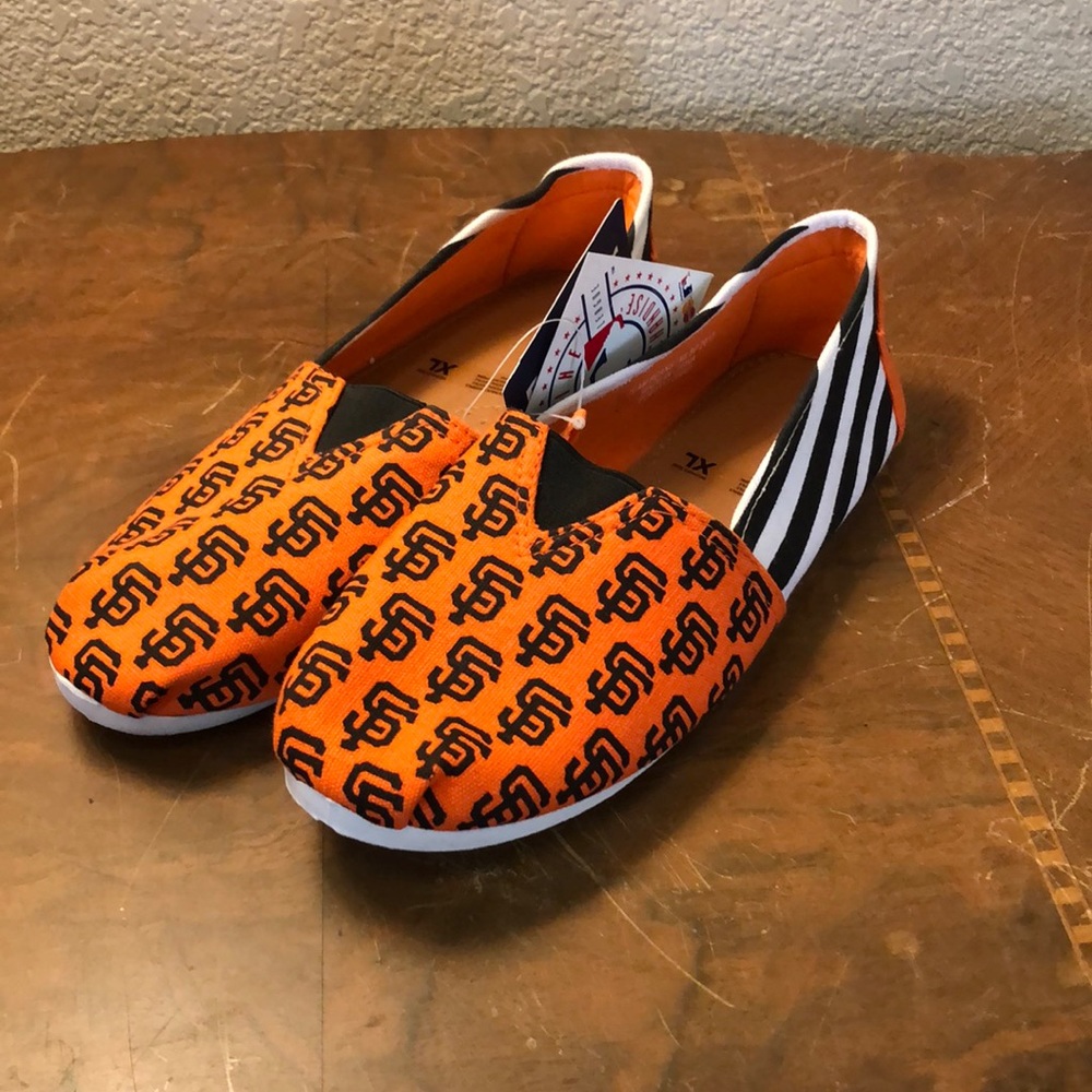 Authentic SF Giants shoes
